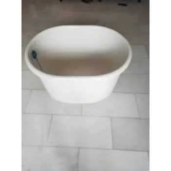 Plastic Bath Tub